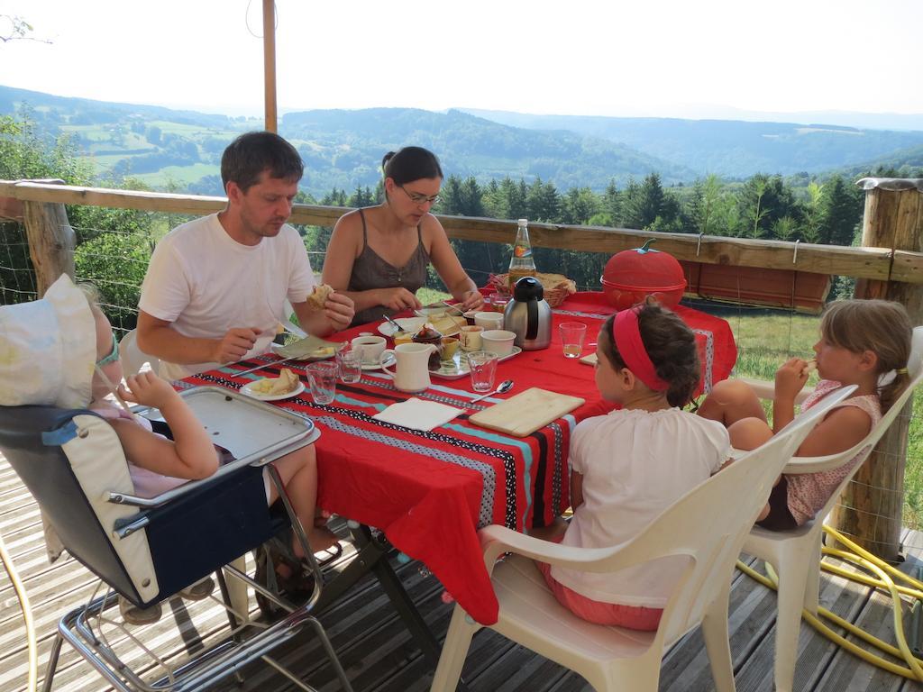Bed and Breakfast Les Grandes Fontaines La Longine Exterior foto