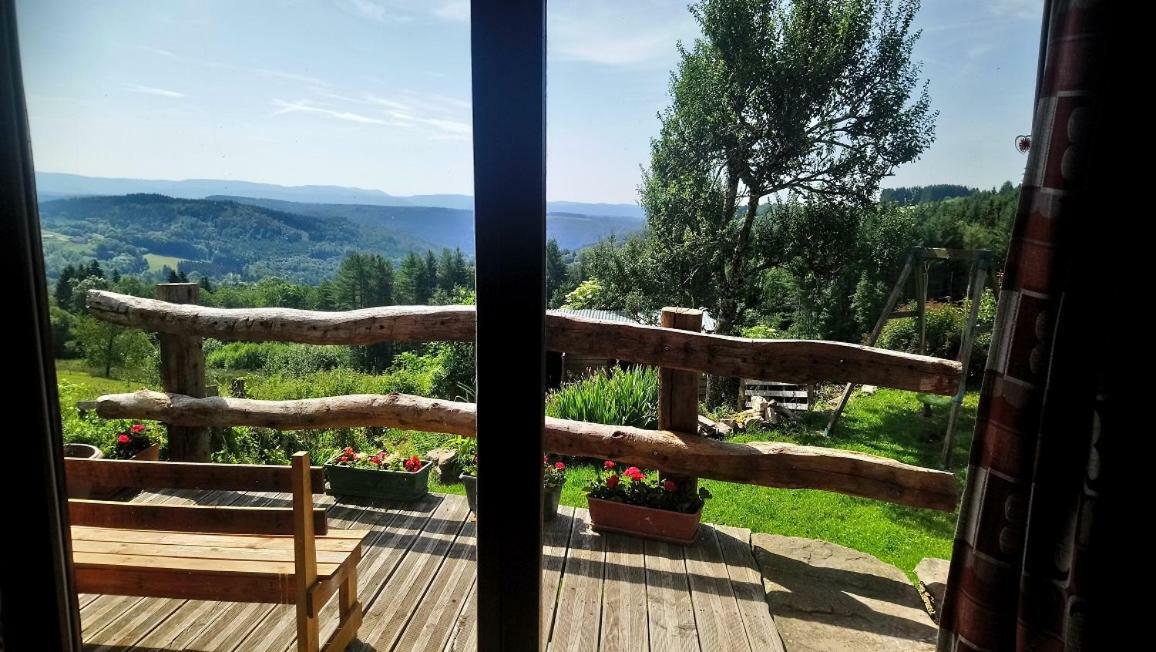 Bed and Breakfast Les Grandes Fontaines La Longine Exterior foto